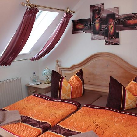 Hotel Stadt Pausa Rum bild